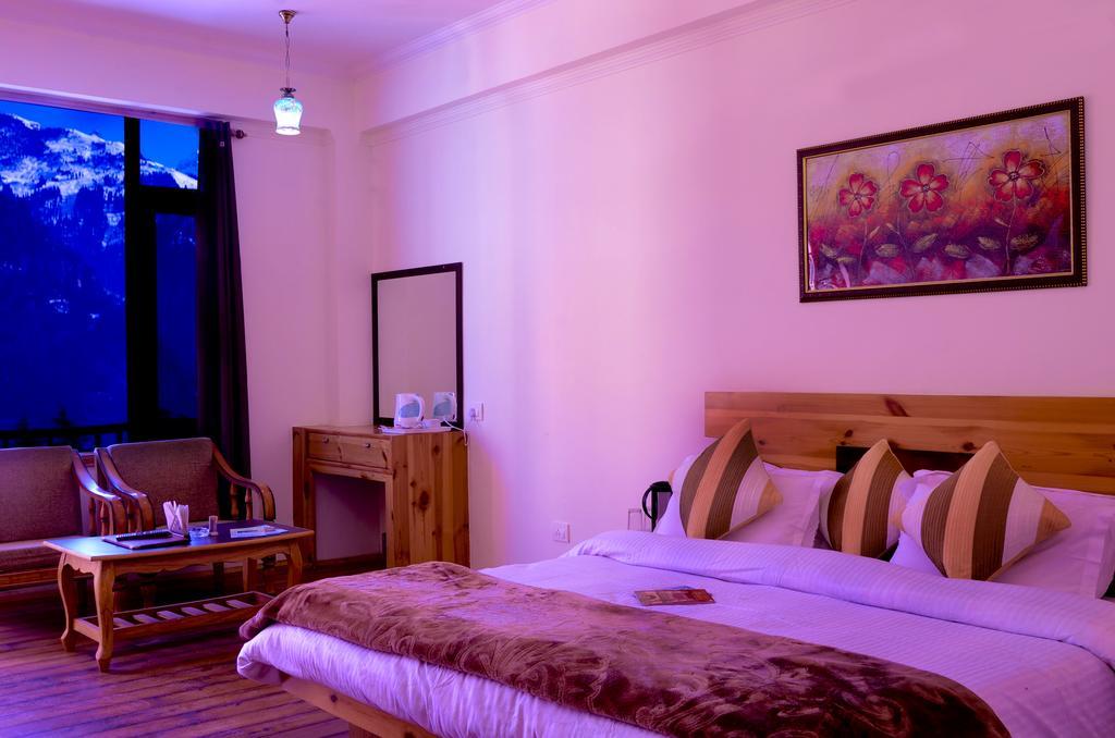 Utopia Resorts & Spa Manali  Room photo